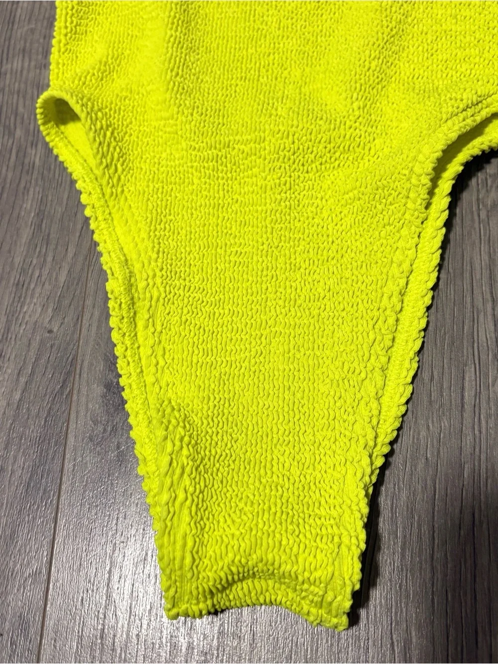 NWOT bond-eye Bound Maxam in Sunny Lime Color